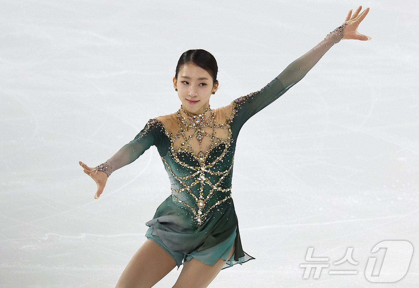 (서울=뉴스1) 김진환 기자 = 김유재(수리고등학교)가 30일 서울 양천구 목동아이스링크에서 열린 2025 KB금융 전국남녀 피겨스케이팅 회장배 랭킹대회 여자 싱글 프리 프로그램 …