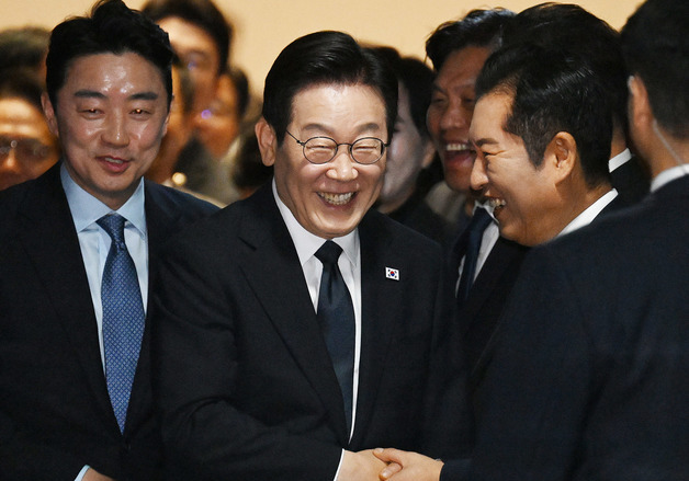 대통령실 "대장동 항소 포기에 관심 둘 여유 없다"…정쟁 선긋기