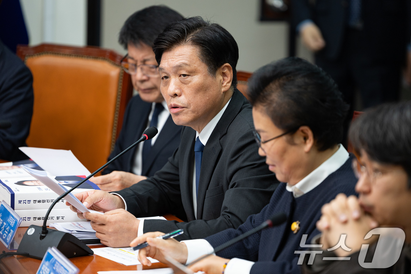 (서울=뉴스1) 유승관 기자 = 조승래 더불어민주당 사무총장이 5일 서울 여의도 국회에서 열린 제21대 대통령선거 백서 발간 시연회에서 백서 발간 경과에 대해 발언하고 있다. 20 …