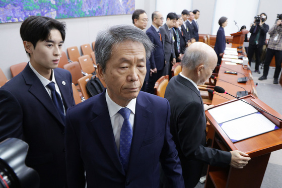 김용원 위원 '감사원 고발'에…"심의 참여 의문" vs "심한 잠꼬대"
