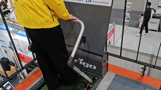 [르포] "불 나도 안전하게"…K-건축 기술 한자리에