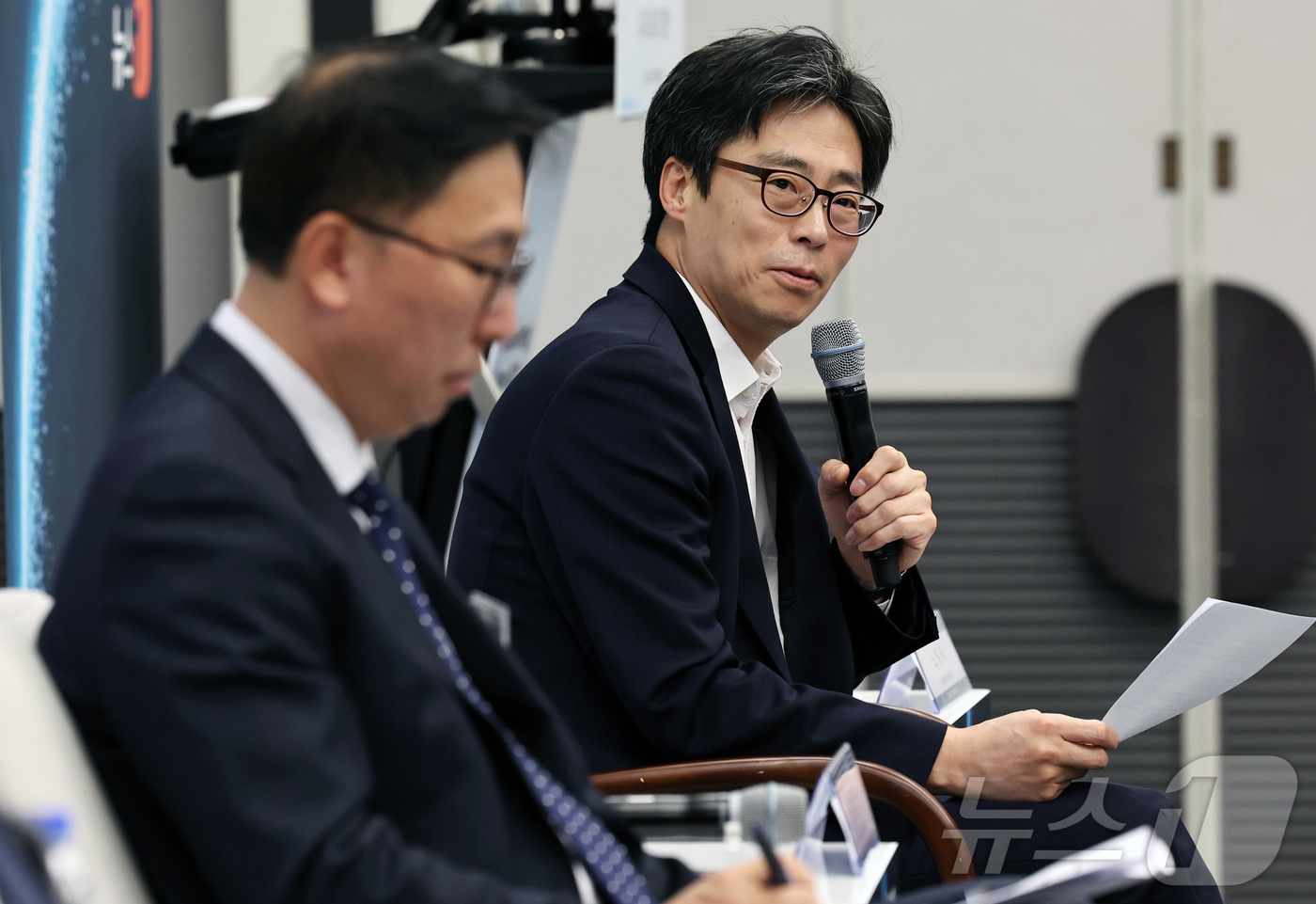 (서울=뉴스1) 구윤성 기자 = 소동욱 한국서부발전 풍력사업부장이 5일 오전 서울 용산구 나인트리 프리미어 로카우스 호텔 용산에서 열린 '2025 뉴스1 미래에너지포럼'(NFEF …