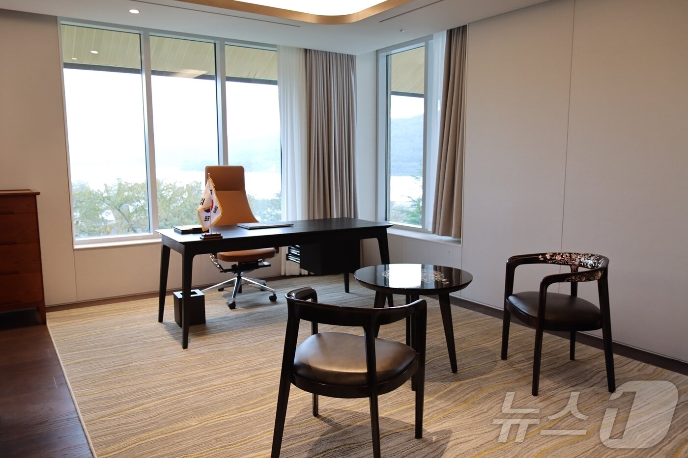 본문 이미지 - 교원그룹 드림센터경주 PRS 집무실&#40;교원그룹 제공&#41; 