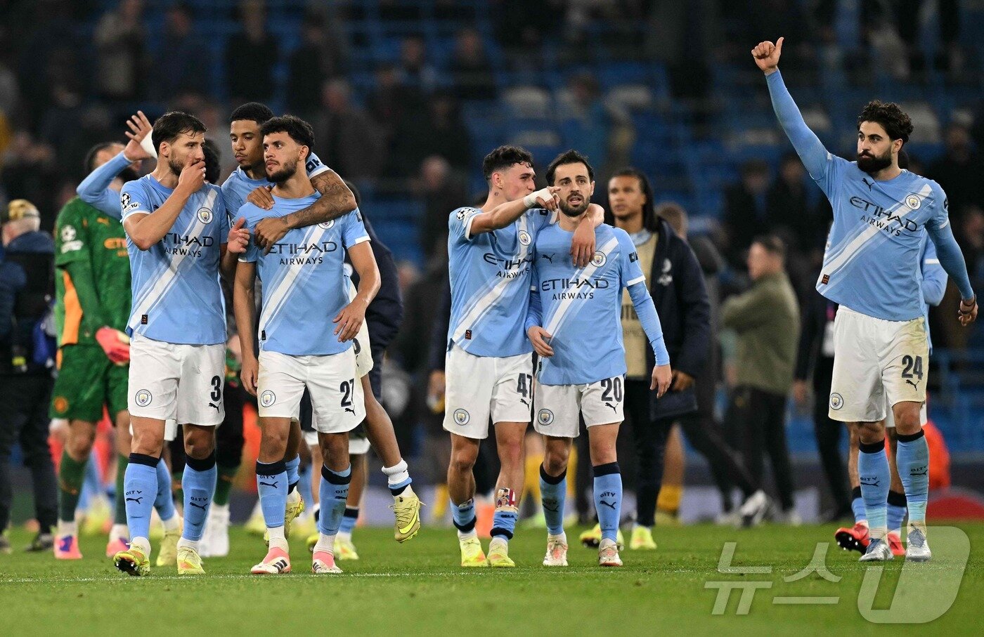 본문 이미지 - 도르트문트를 상대로 4-1 승리를 거둔 맨시티 ⓒ AFP=뉴스1