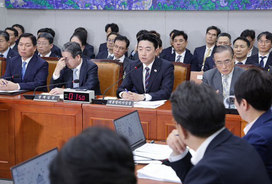 與 "예상 밖 성과" 野 "정부·기업 모두 끌려가"…관세협상 신경전