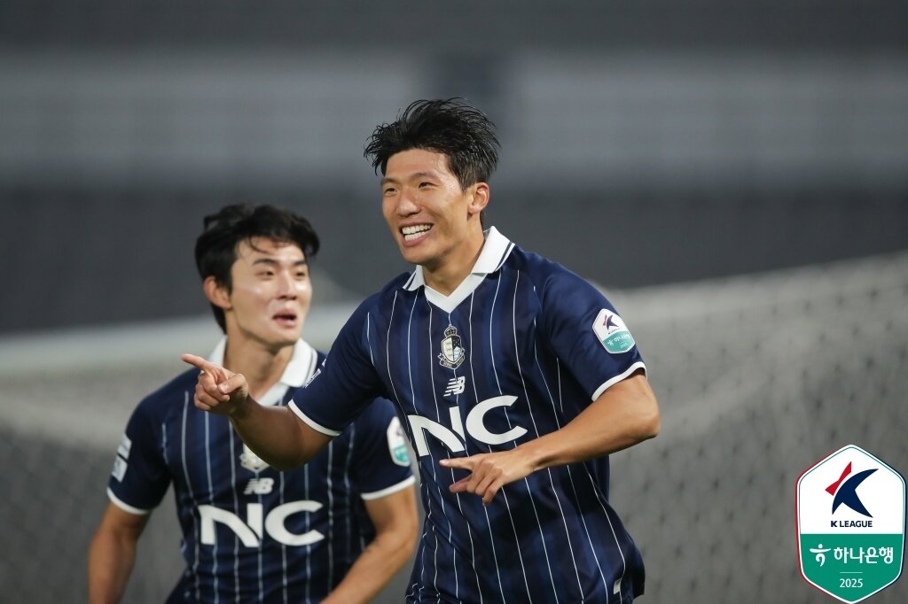 본문 이미지 - 서울 이랜드&#40;한국프로축구연맹 제공&#41; 