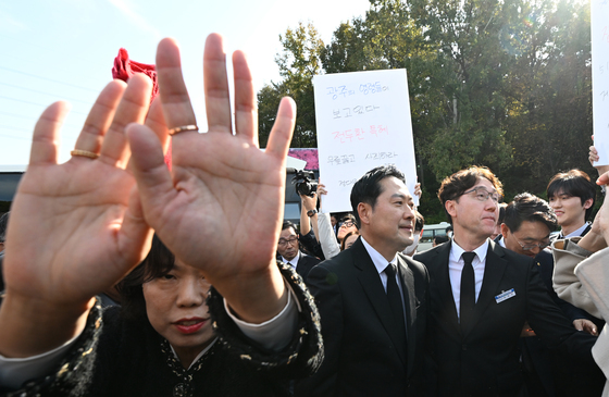 장동혁 지도부 시민 반발 속 '첫 광주 방문'…"매달 찾겠다"(종합)