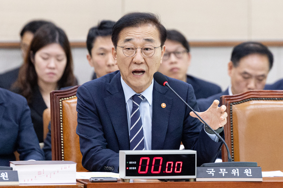 김윤덕 장관 "10·15 대책, 용산 압박설 사실이면 관련자 징계"