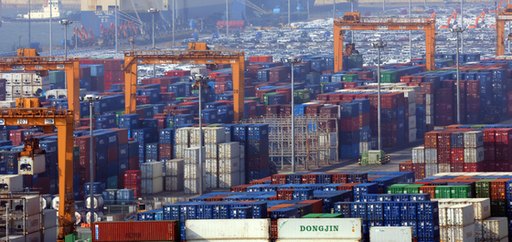 "한계기업 제때 퇴출됐으면 GDP 0.4%↑…정화 마비가 성장 둔화 초래"