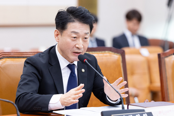 공공기관 재생E 사용 의무·경평 반영… K-RE100 출범