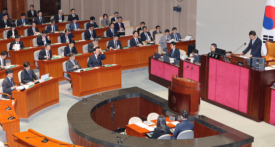 예결위서 "외신도 관세협상 성과 평가" vs "자찬할때 아냐"(종합)