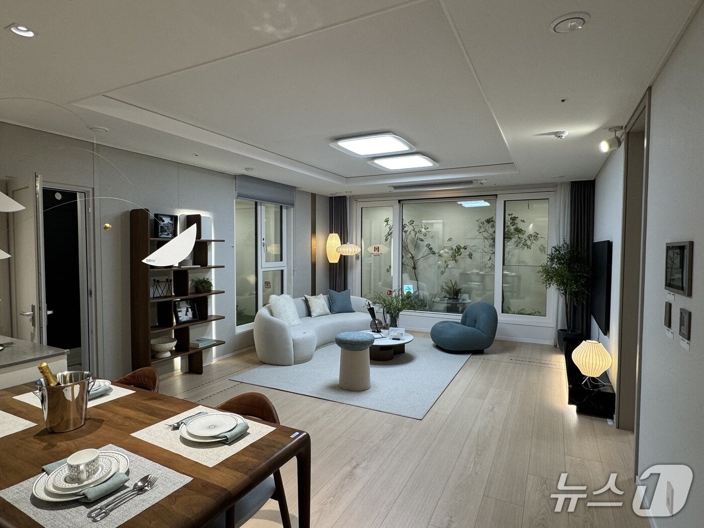 본문 이미지 - 래미안 트리니원 견본주택 전용 59㎡B 타입의 모습/ 뉴스1 ⓒ News1 윤주현 기자