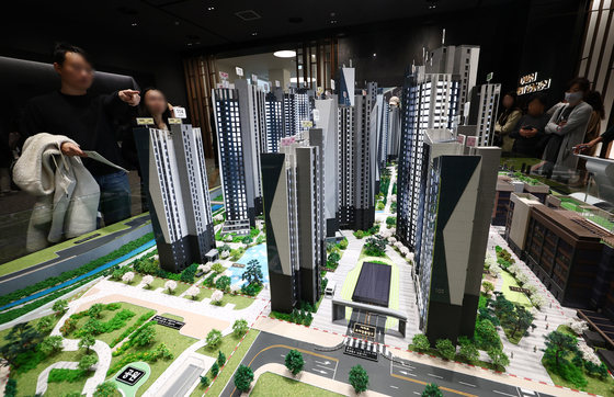 '로또 30억' 래미안 트리니원 1순위 5.5만명 몰려…더샵 분당도 흥행