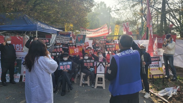 청주 현도면 재활용선별센터 착공 무산…주민들 반대 집회