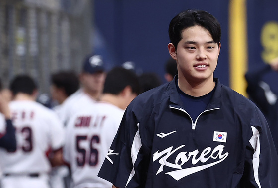 일본도 주목하는 에이스 문동주 "한일전, 중요한 역할 원해"