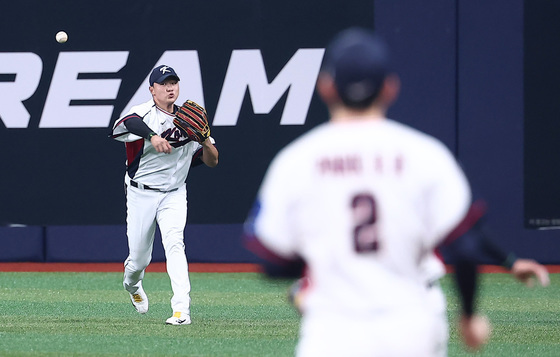 송구하는 이재원