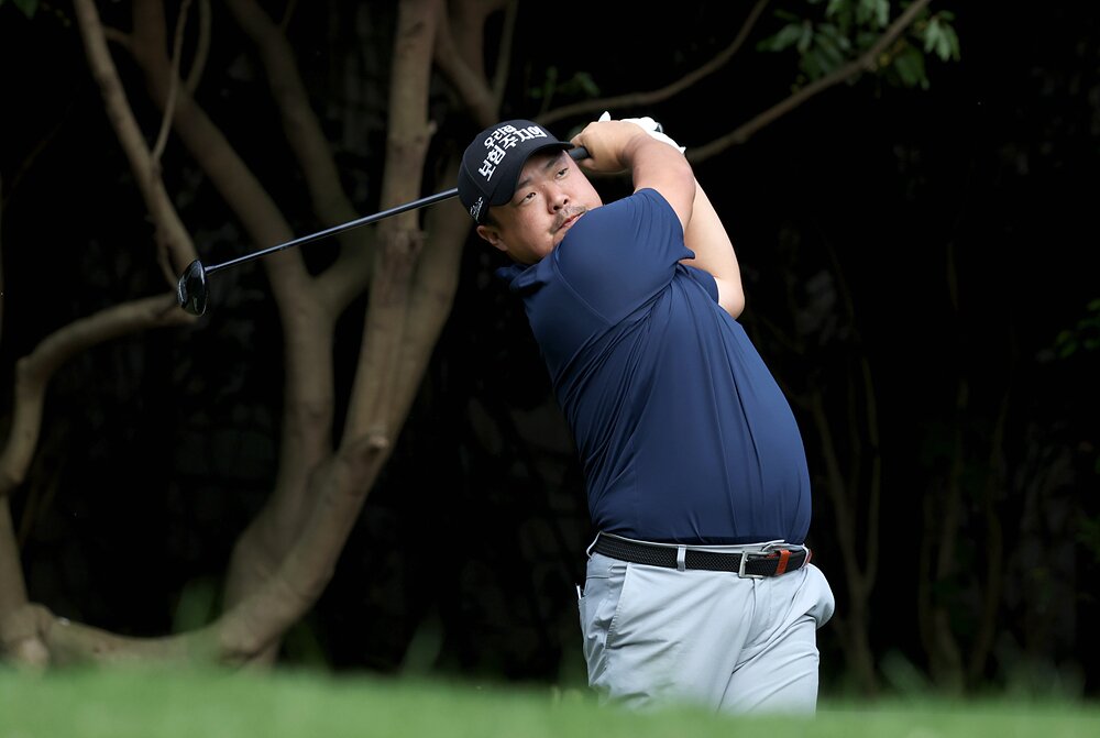 본문 이미지 - KPGA 투어 최종전에서 생애 첫 우승에 도전하는 유송규. (KPGA 제공)