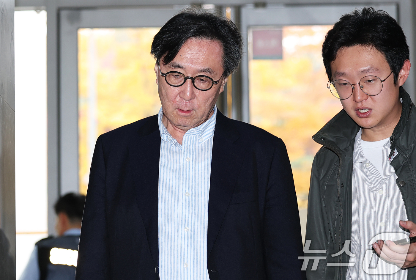 (서울=뉴스1) 오대일 기자 = '런종섭' 의혹에 연루된 장호진 전 국가안보실장이 8일 오전 서울 서초구 순직해병 특검 사무실에서 직권남용 및 범인도피 혐의 피의자 신분으로 조사를 …