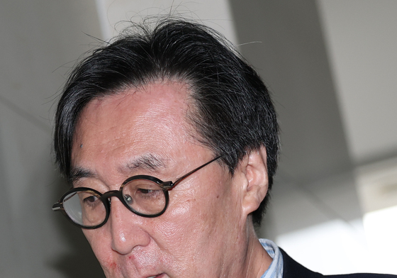 해병특검 조사실 향하는 장호전 전 안보실장