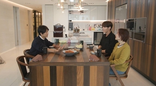 최진혁 "배우 데뷔 전 밤늦게 최수종 집 무작정 찾아가" 고백