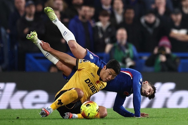 '황희찬 70분 소화' 울버햄튼, 첼시에 0-3 완패…리그 4연패 부진