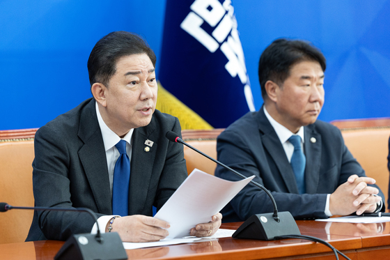 김병기 "檢, 민주당이 만만한가…대장동 수사팀 책임 물어야"(종합)