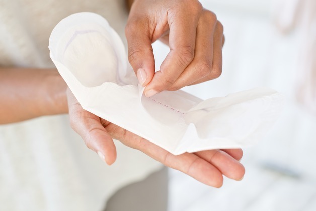 '생리통' 지각한 여직원에 "옷 벗고 생리 인증해"…남성 상사 2명에 印 공분