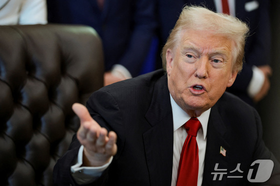 [기자의 눈] 비만 기준 풀자는 한국, 비만환자 이민도 경계하는 미국