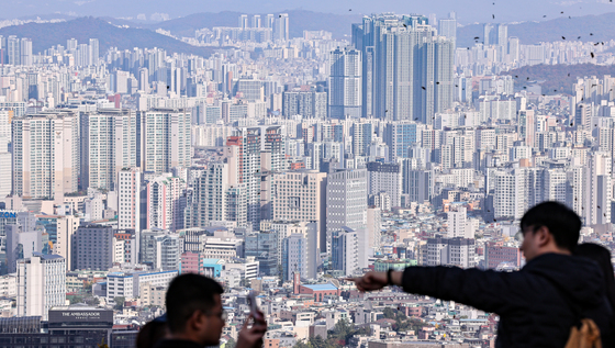 정부, 연말 '최대 규모' 주택공급 대책 예고…그린벨트 해제 검토