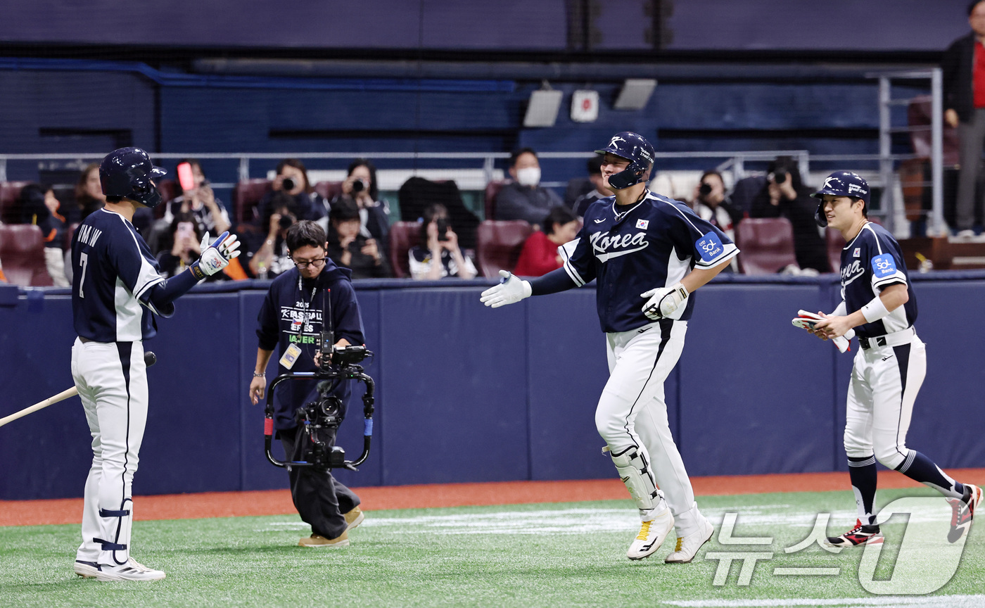 (서울=뉴스1) 구윤성 기자 = 9일 오후 서울 구로구 고척스카이돔에서 열린 2026 WBC 대비 평가전 '2025 네이버 K-베이스볼 시리즈(K-BASEBALL SERIES)' …