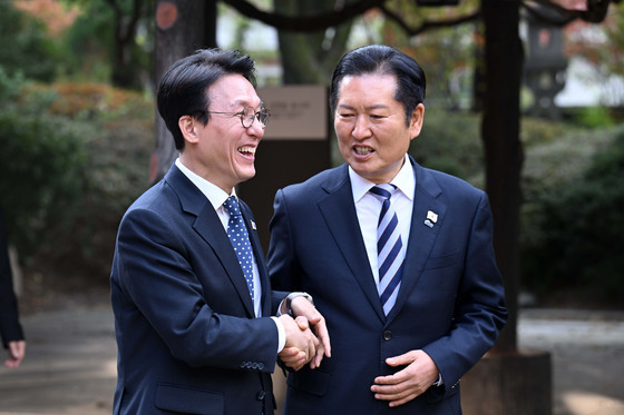 김민석·정청래, 왜 '경쟁적' 호남행?…"지선 승리 우선인데 텃밭만 챙겨"