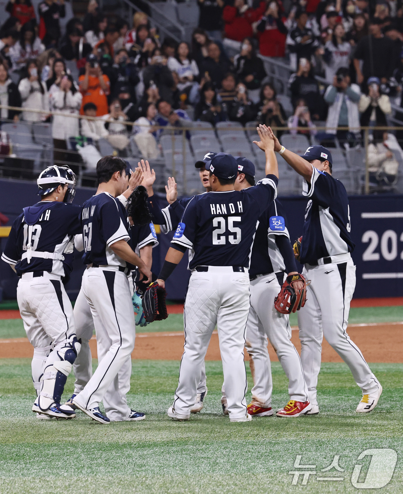 (서울=뉴스1) 구윤성 기자 = 9일 오후 서울 구로구 고척스카이돔에서 열린 2026 WBC 대비 평가전 '2025 네이버 K-베이스볼 시리즈(K-BASEBALL SERIES)' …