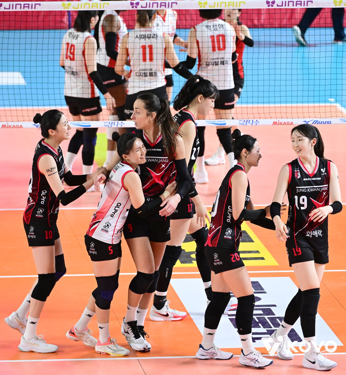 본문 이미지 - 페퍼저축은행을 꺾은 OK저축은행&#40;KOVO제공&#41; 