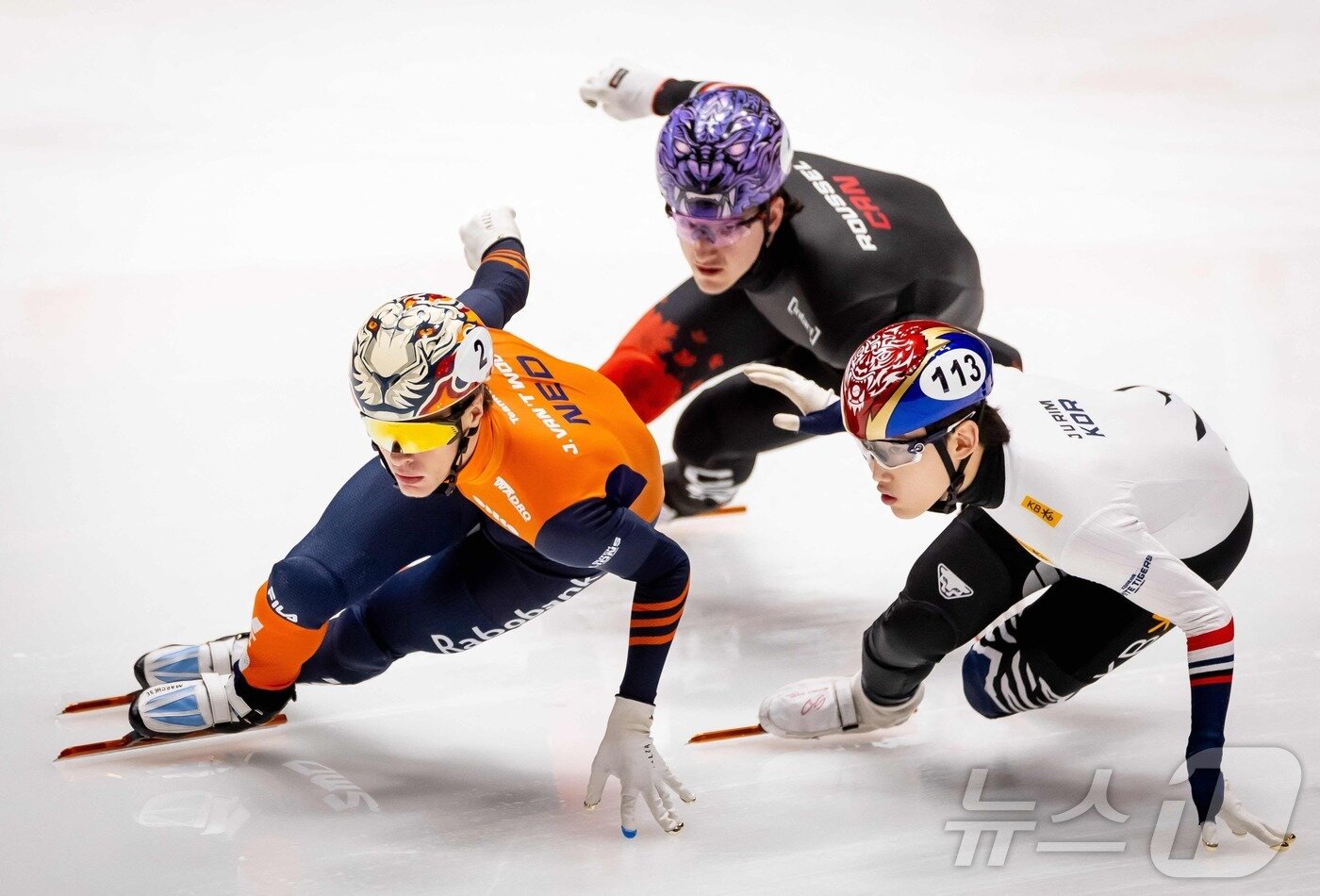 본문 이미지 - 남자 대표팀 신성 임종언&#40;오른쪽&#41;. ⓒ AFP=뉴스1