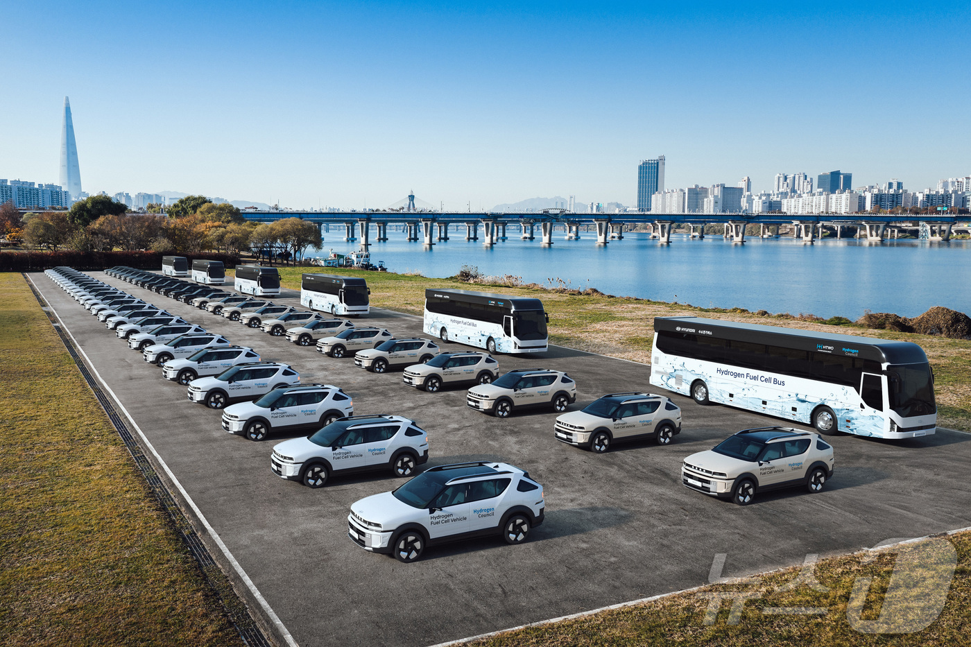 (서울=뉴스1) = 현대자동차그룹이 오는 2일부터 4일까지 서울에서 열리는 ‘수소위원회 CEO Summit’을 통해 한국의 수소 산업 경쟁력 알리기에 나선다고 1일 밝혔다. 사진은 …