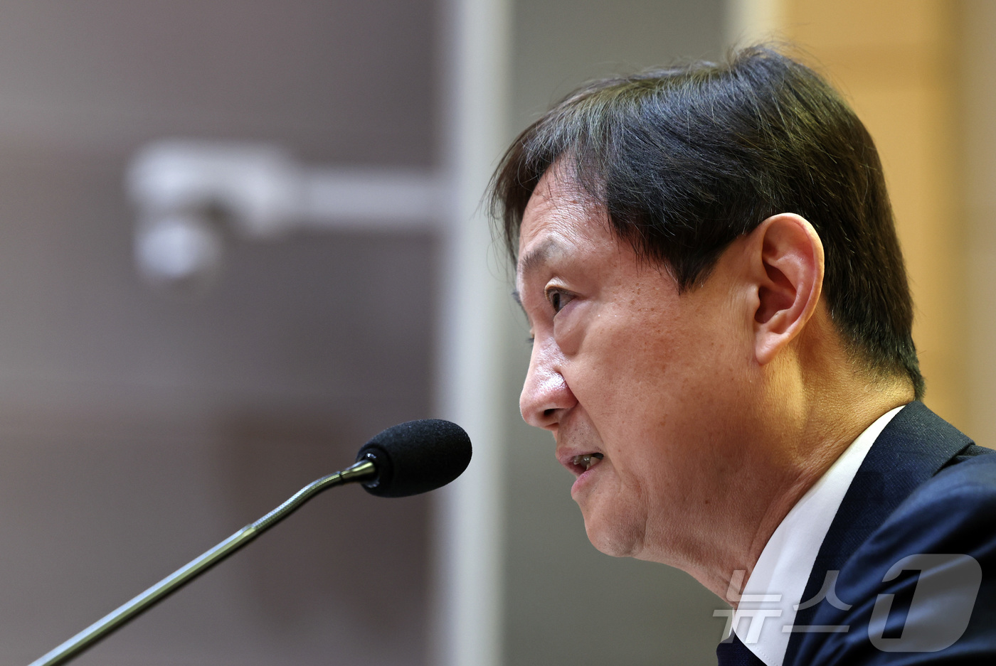 (서울=뉴스1) 구윤성 기자 = 이찬진 금융감독원장이 1일 서울 여의도 금융감독원에서 출입기자단과의 기자간담회를 열고 인사말을 하고 있다. 2025.12.1/뉴스1