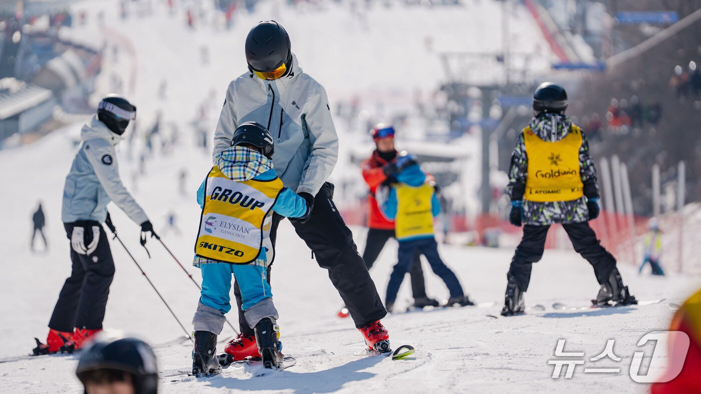 본문 이미지 - 엘리시안 강촌 스키장 관련 사진.&#40;엘리시안 제공. 재판매 및 DB금지&#41;/뉴스1