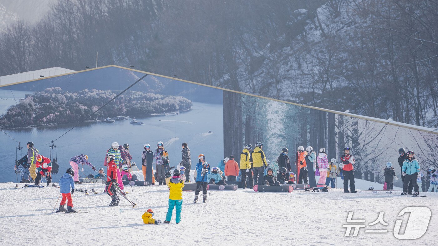 본문 이미지 - 엘리시안 강촌 스키장 관련 사진.&#40;엘리시안 제공. 재판매 및 DB금지&#41;/뉴스1