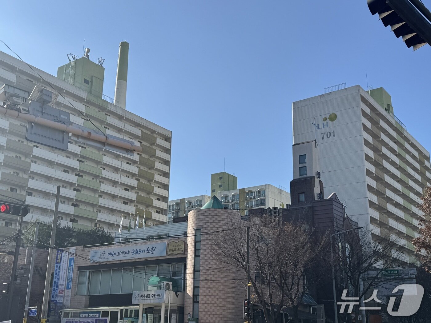 본문 이미지 - 1일 방문한 서울시 노원구 중계본동의 한 아파트. 2025.12.1/뉴스1 ⓒ News1 윤주현 기자