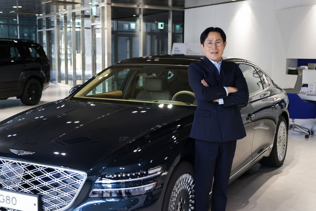 "입원해서도 車 팔았다"…현대차 판매왕, 역대 최초 누적 8천대 판매