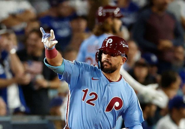 NL 홈런왕 슈와버, '5년 2207억' 잭팟 …필라델피아 잔류