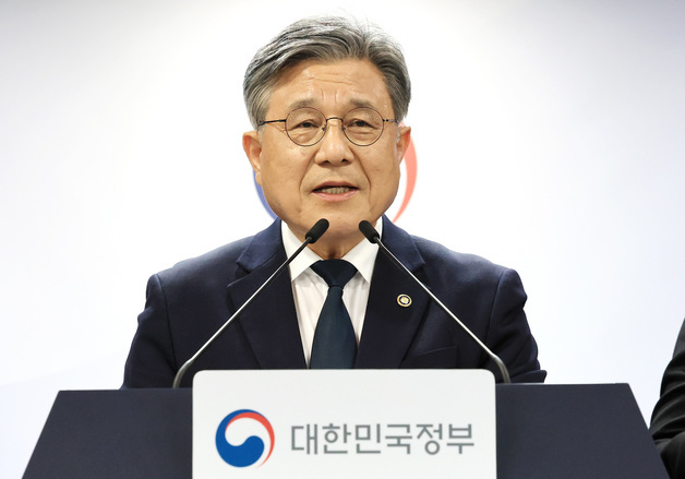 '종묘 앞 개발 논란 속' 허민 청장 "세계유산영향평가는 보호막이자 나침반"