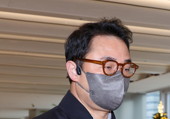 참고인 신분 출석하는 김건희 오빠 김진우 씨