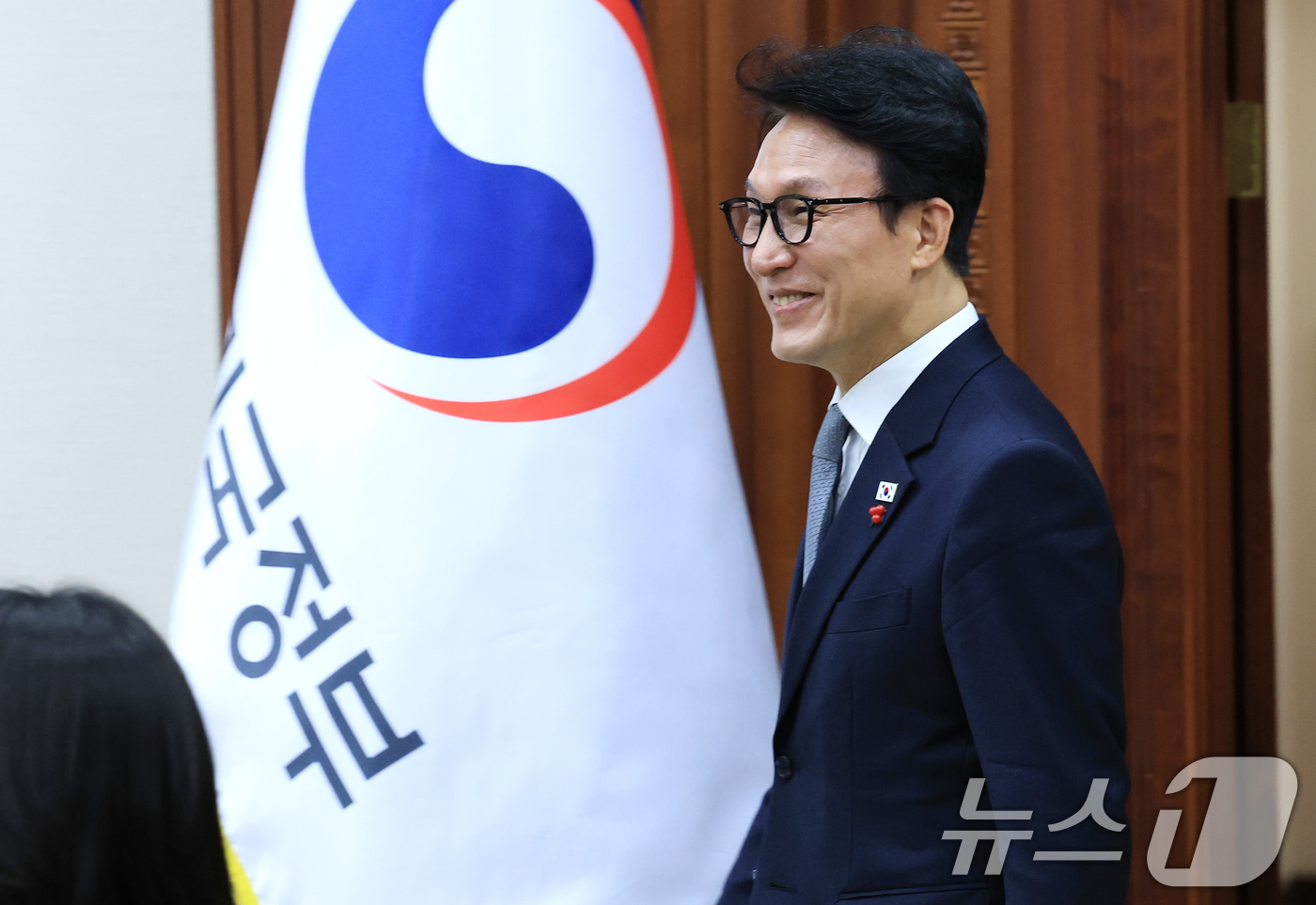 (서울=뉴스1) 임세영 기자 = 김민석 국무총리가 10일 서울 종로구 정부서울청사에서 열린 국가정책조정회의에 참석하고 있다. 2025.12.10/뉴스1