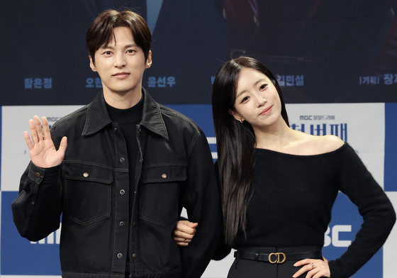 "시청률 10%를 향해"…'첫 번째 남자' 함은정, 1인2역 도전 열정(종합)