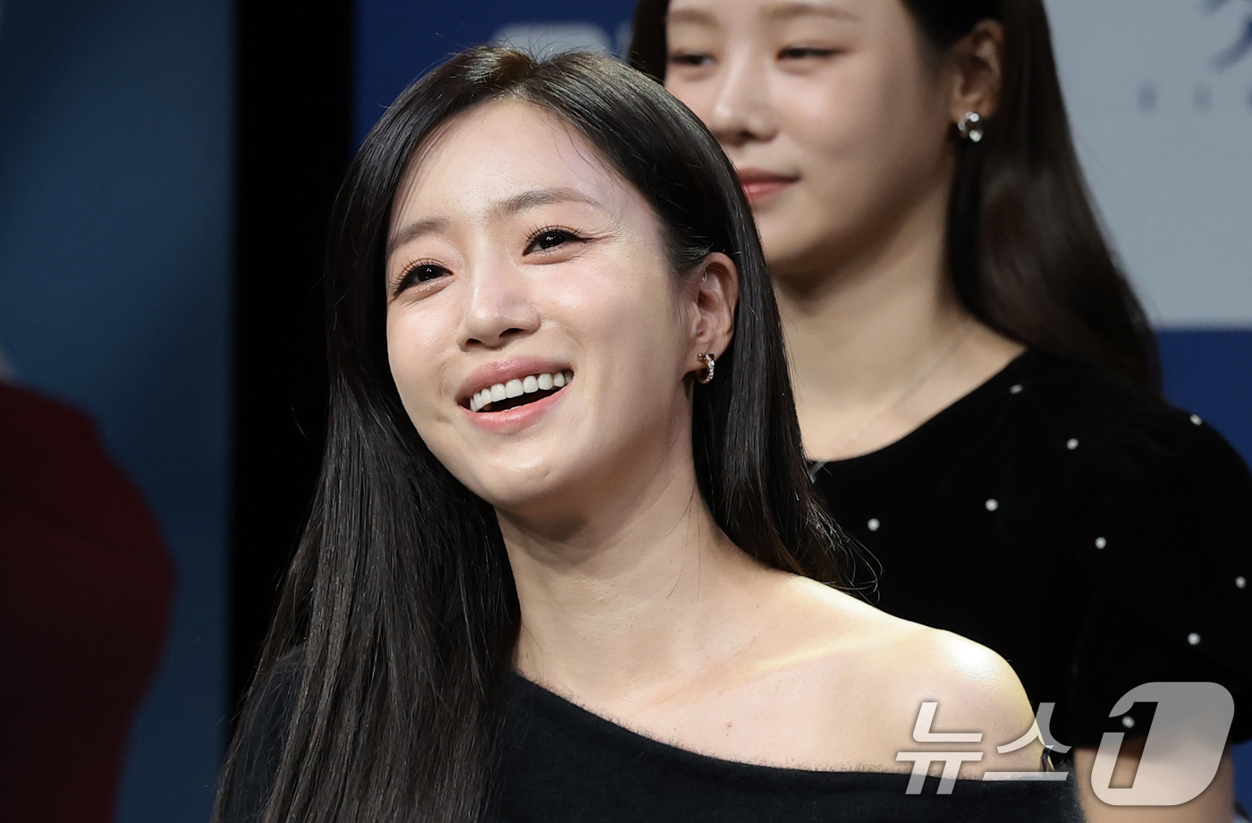 (서울=뉴스1) 권현진 기자 = 배우 함은정이 10일 오전 서울 마포구 MBC 신사옥에서 열린 MBC 새 일일드라마 '첫 번째 남자'(극본 서현주, 안진영)의 제작발표회에서 미소를 …