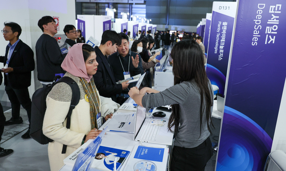 북적이는 컴업 2025