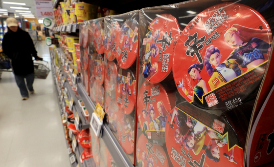 식을줄 모르는 K푸드 인기 수출액 100억달러 돌파