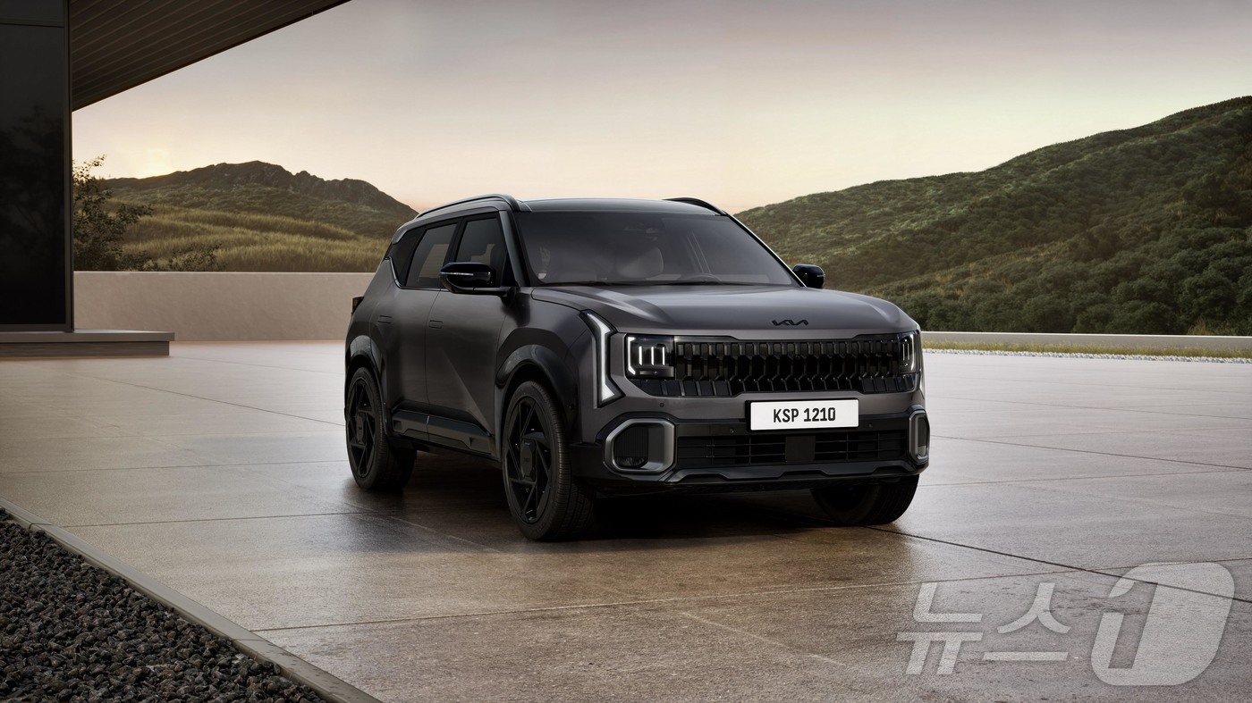 (서울=뉴스1) = 기아는 10일 월드프리미어 영상을 통해 ‘디 올 뉴 셀토스'를 처음으로 공개했다. 사진은 셀토스 X-라인 외장 이미지. (현대차·기아 제공. 재판매 및 DB 금 …