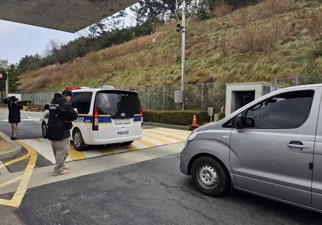 태안화력 화재 합동감식…'1층 열교환기 파이프서 폭발' 확인